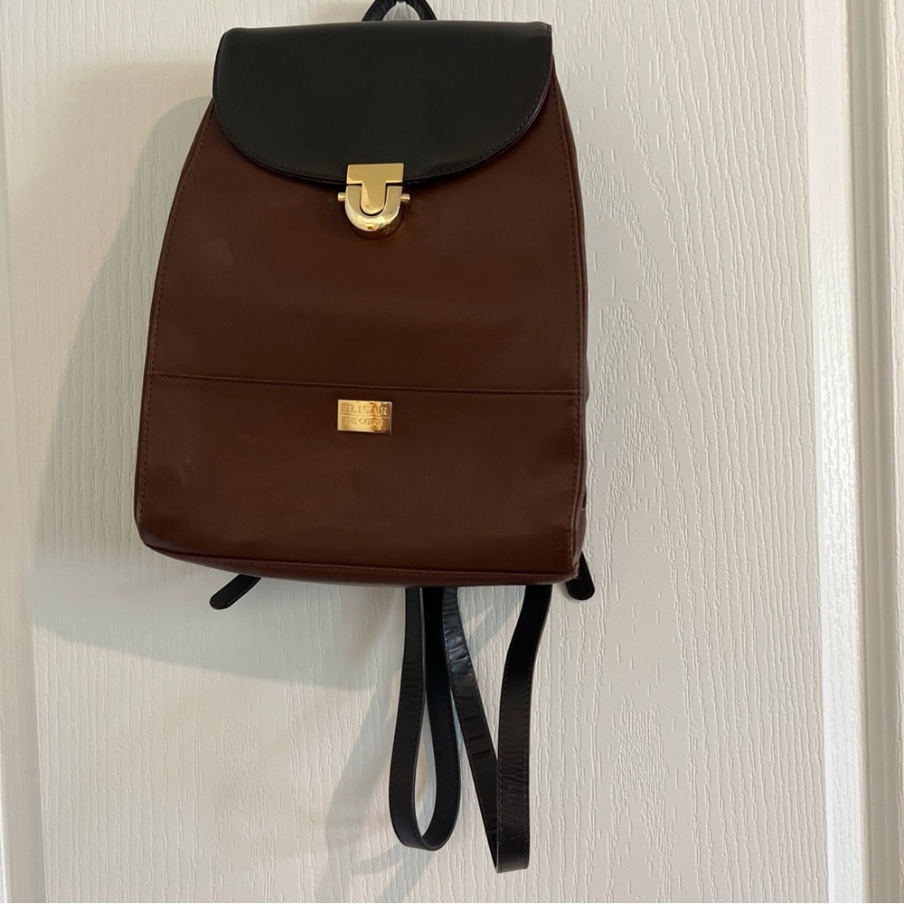 Elegant Brown and Black Leather Backpack Elisar De Corp.
